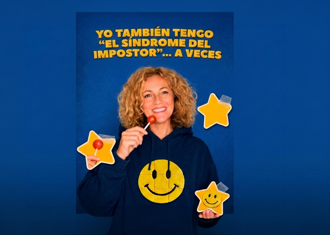 mujer emprendedora en un cartel anunciando que a pesar del éxito siente el sundrome del impostor